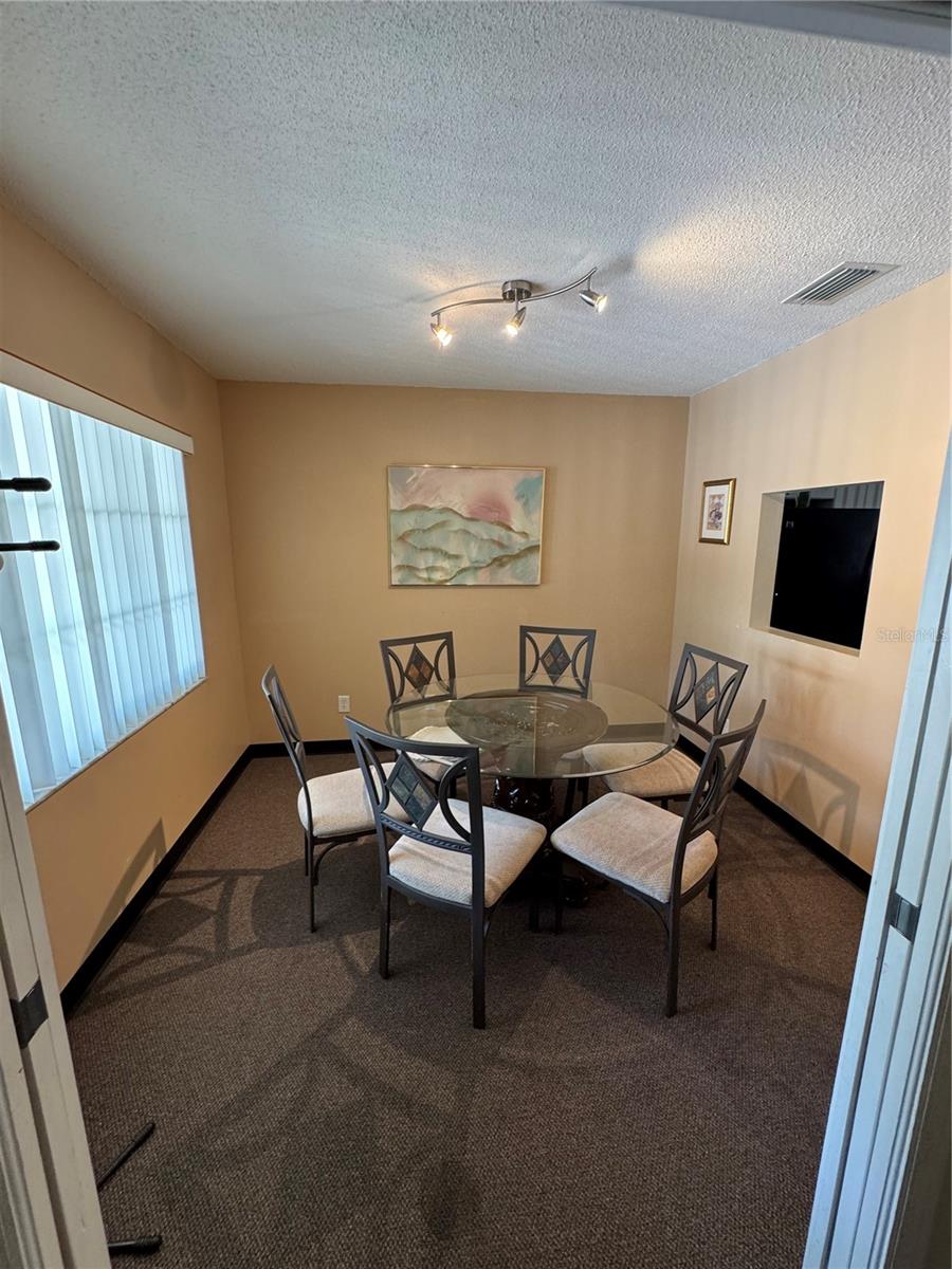 Image 4 of 24 For 4457 45th Avenue 211