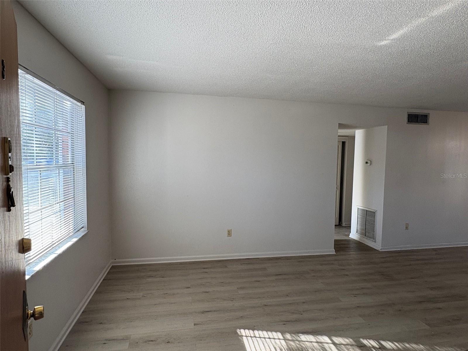 Image 23 of 52 For 4507 9th Street W.  I3