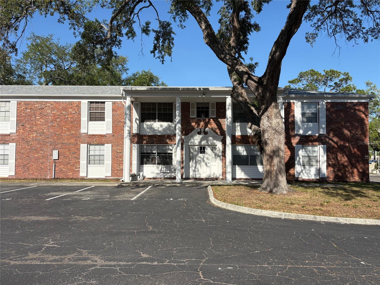 Image 4 of 52 For 4507 9th Street W.  I3