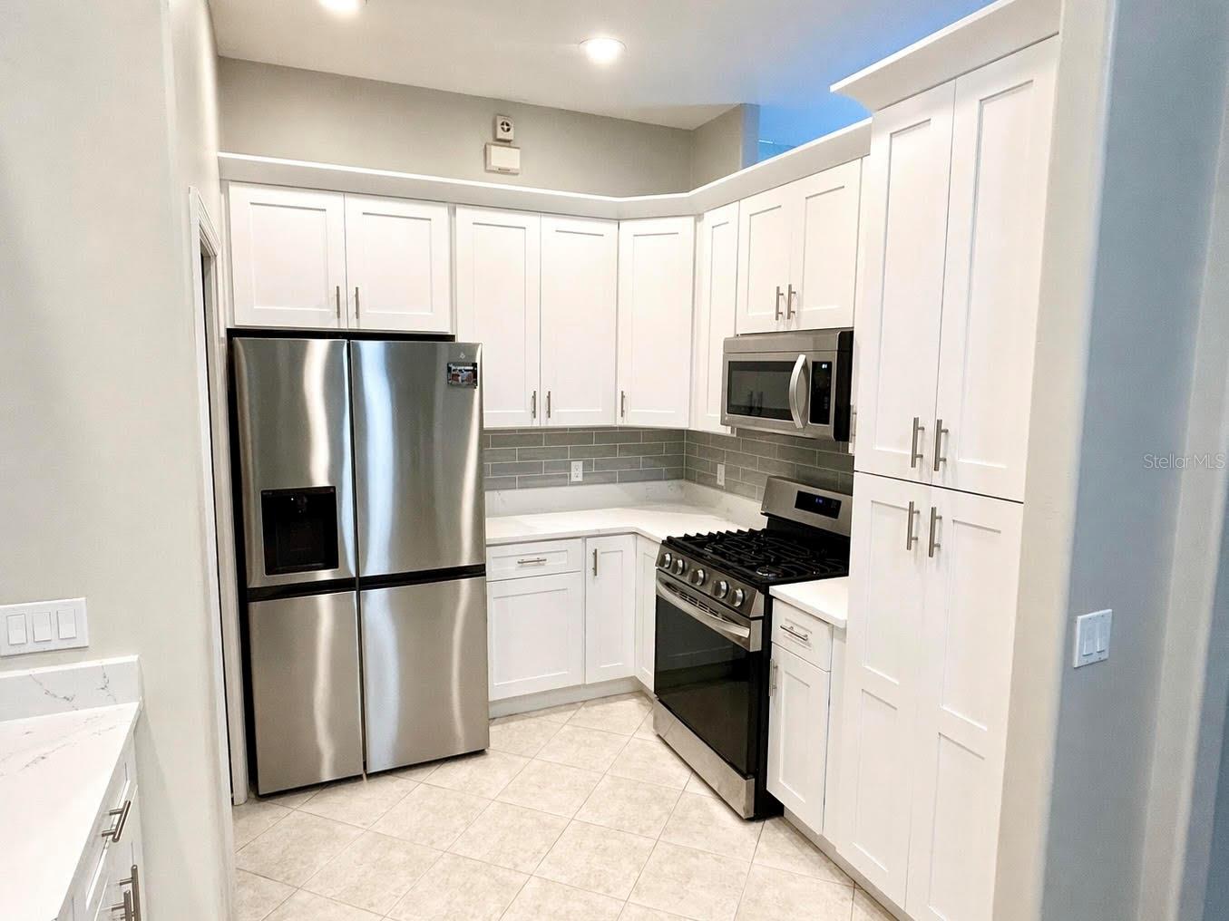 Image 7 of 9 For 4747 Compass Drive