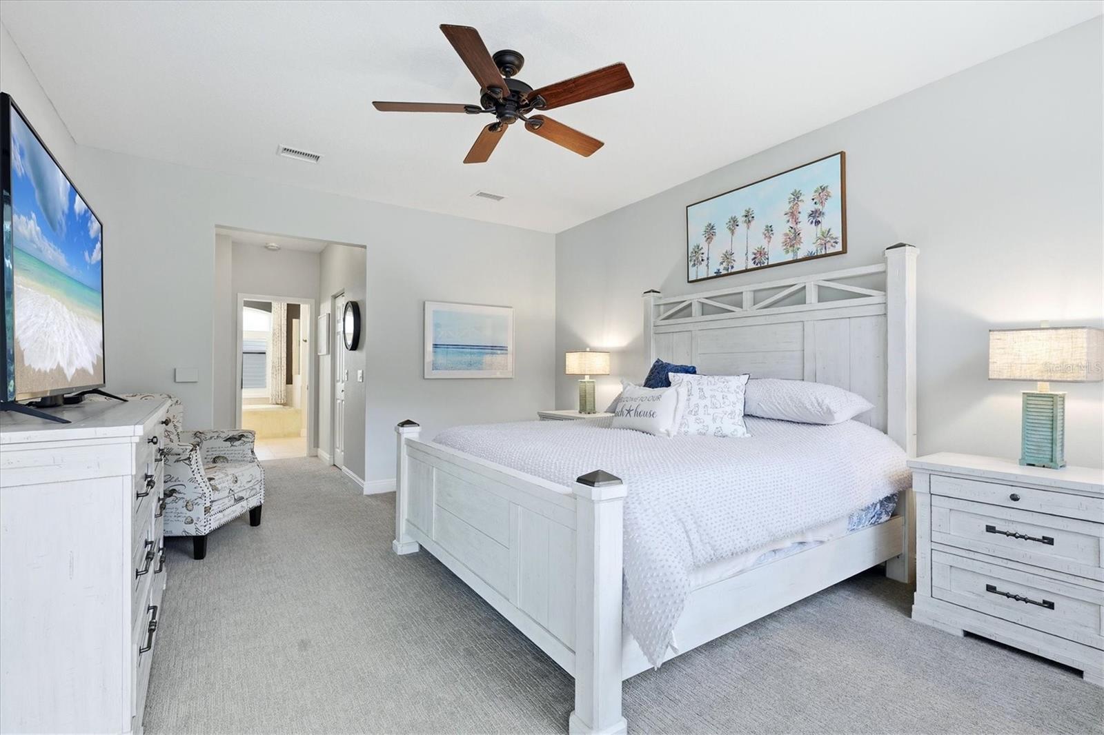 Listing photo id 11 for 6611 Peach Tree Creek Road