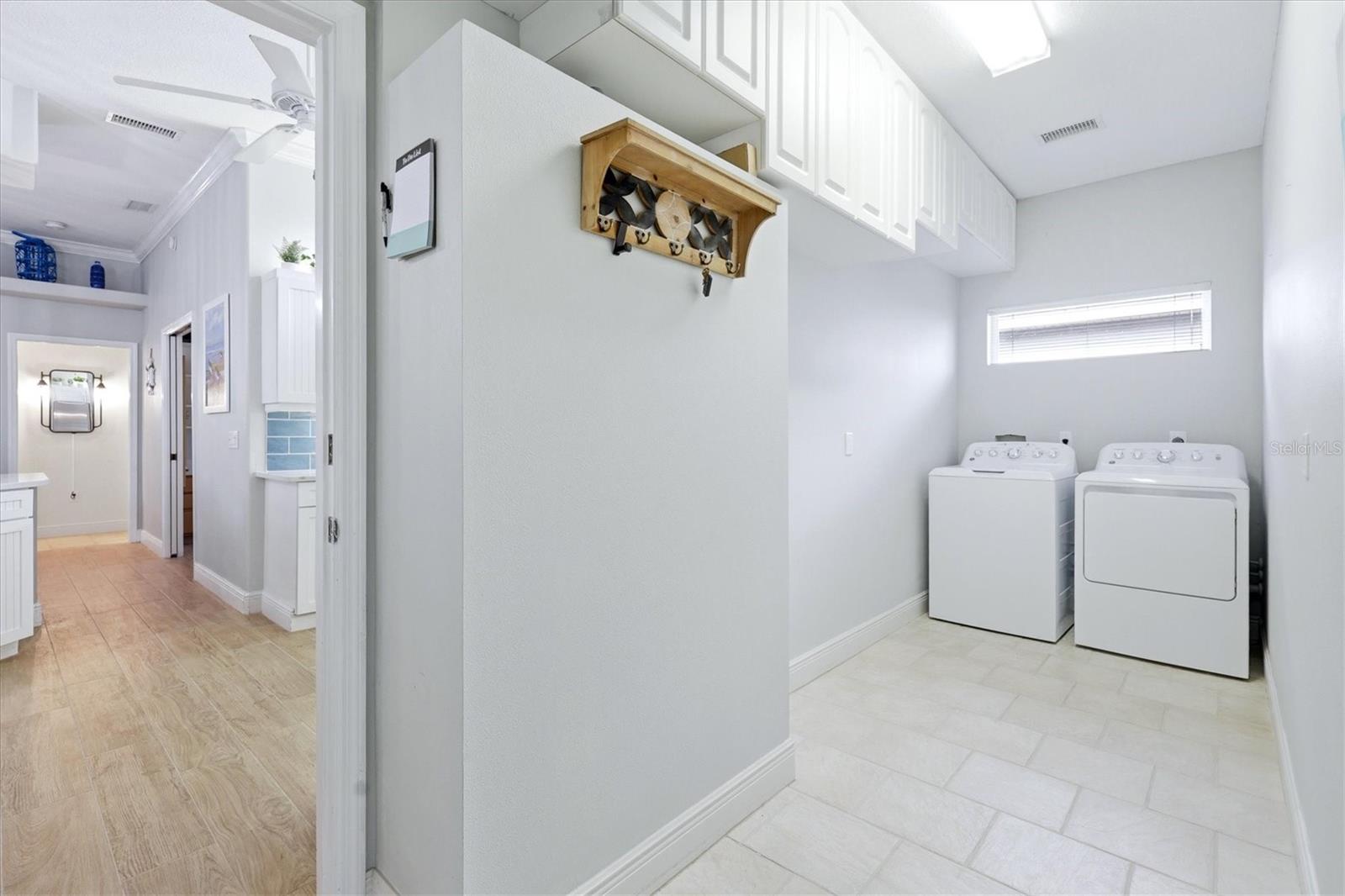 Listing photo id 24 for 6611 Peach Tree Creek Road