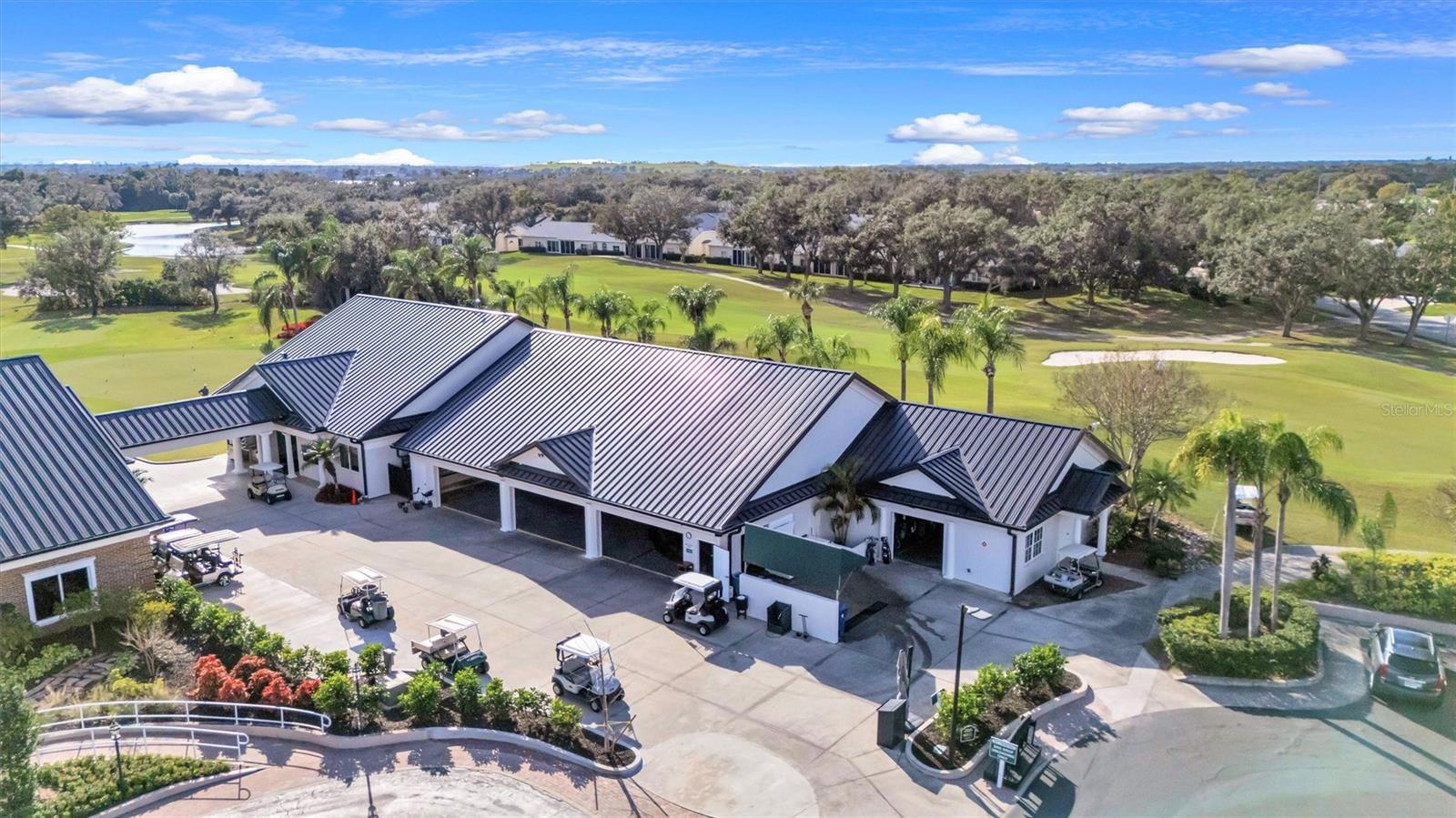 Listing photo id 46 for 6611 Peach Tree Creek Road