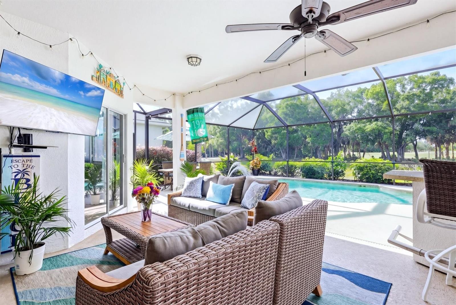 Listing photo id 4 for 6611 Peach Tree Creek Road