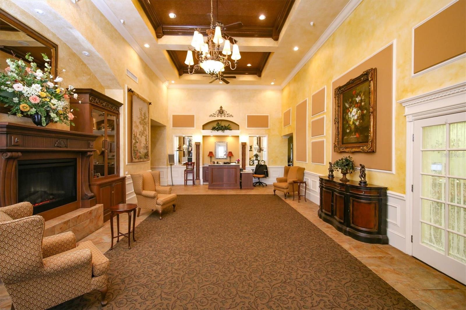 Listing photo id 66 for 6611 Peach Tree Creek Road