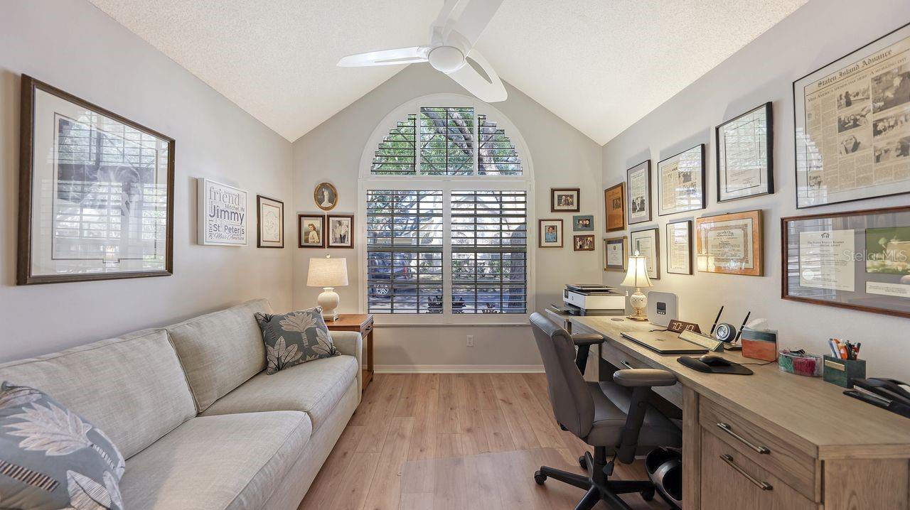 Image 15 of 31 For 4507 Whirlaway Drive A