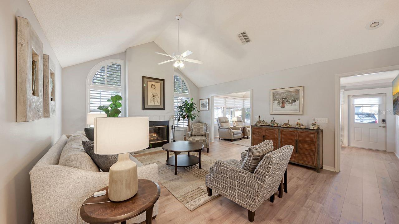 Image 7 of 31 For 4507 Whirlaway Drive A