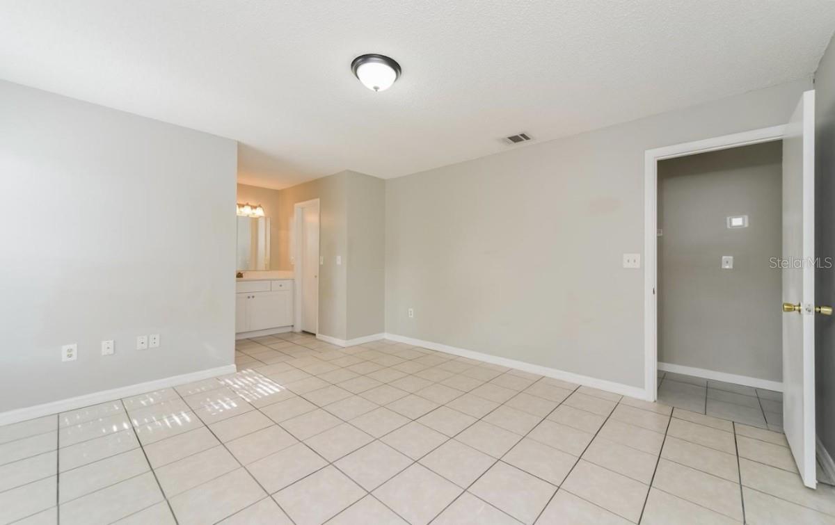 Image 12 of 14 For 1306 Piney Branch Circle