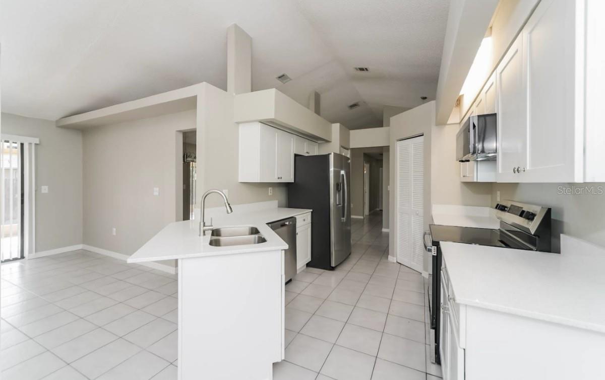 Image 6 of 14 For 1306 Piney Branch Circle