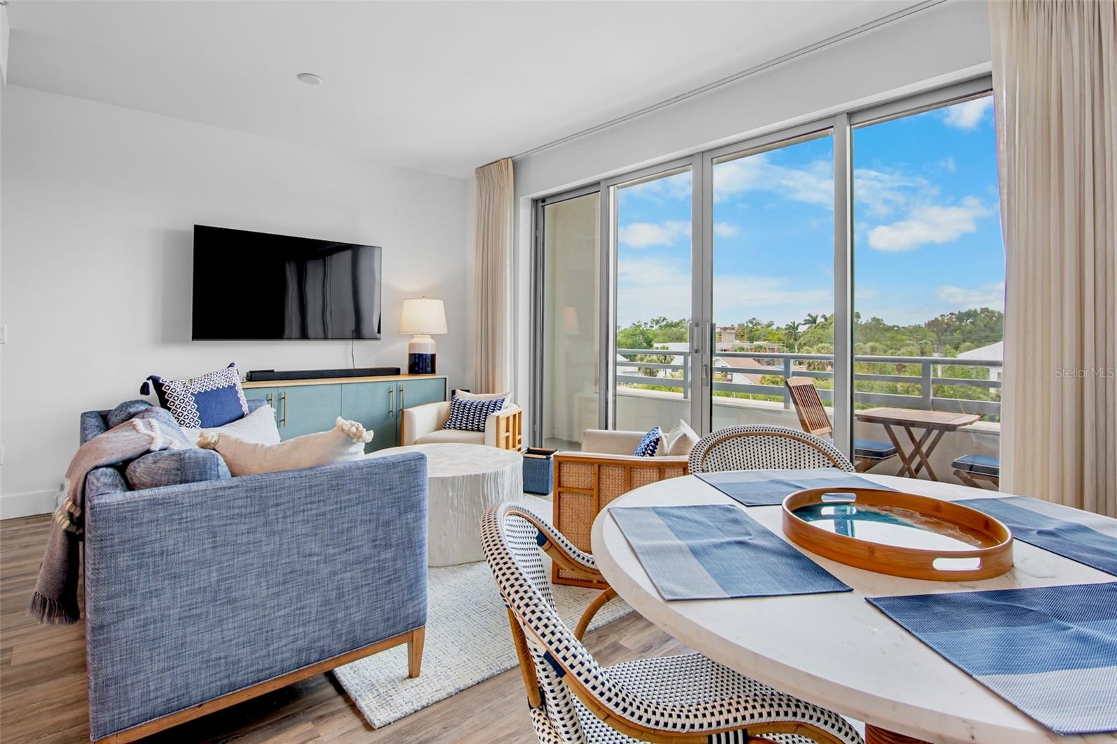 Image 11 of 40 For 1709 Tamiami Trail 416