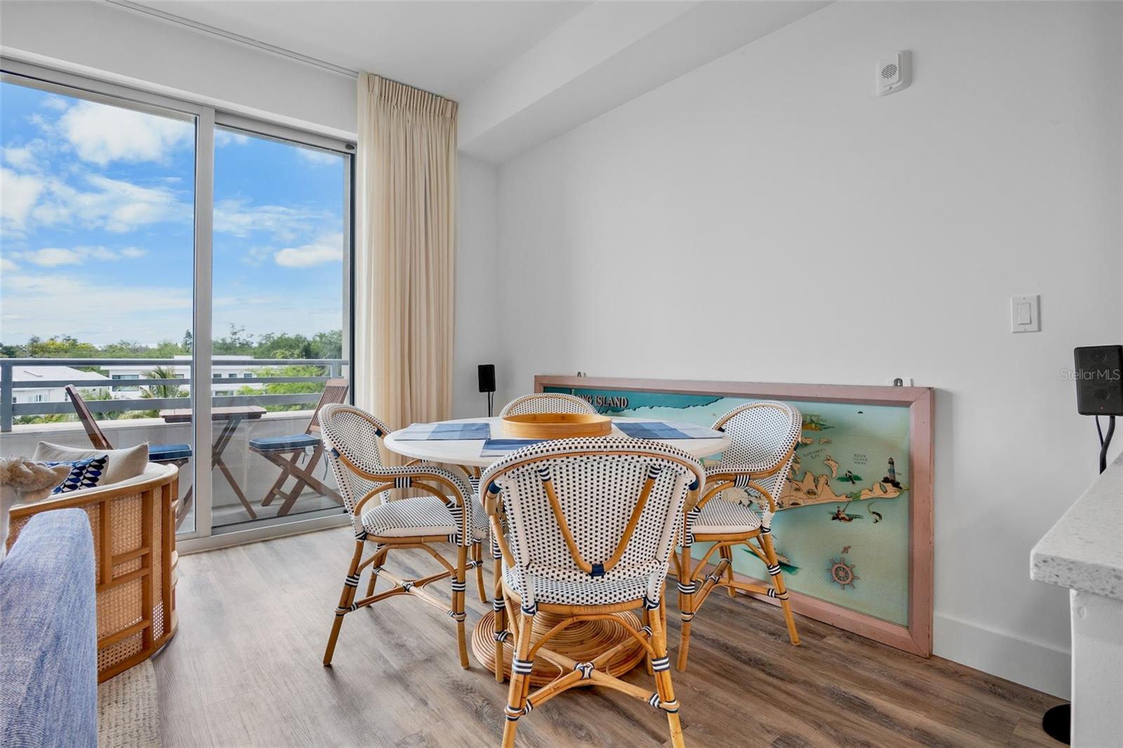 Image 12 of 40 For 1709 Tamiami Trail 416