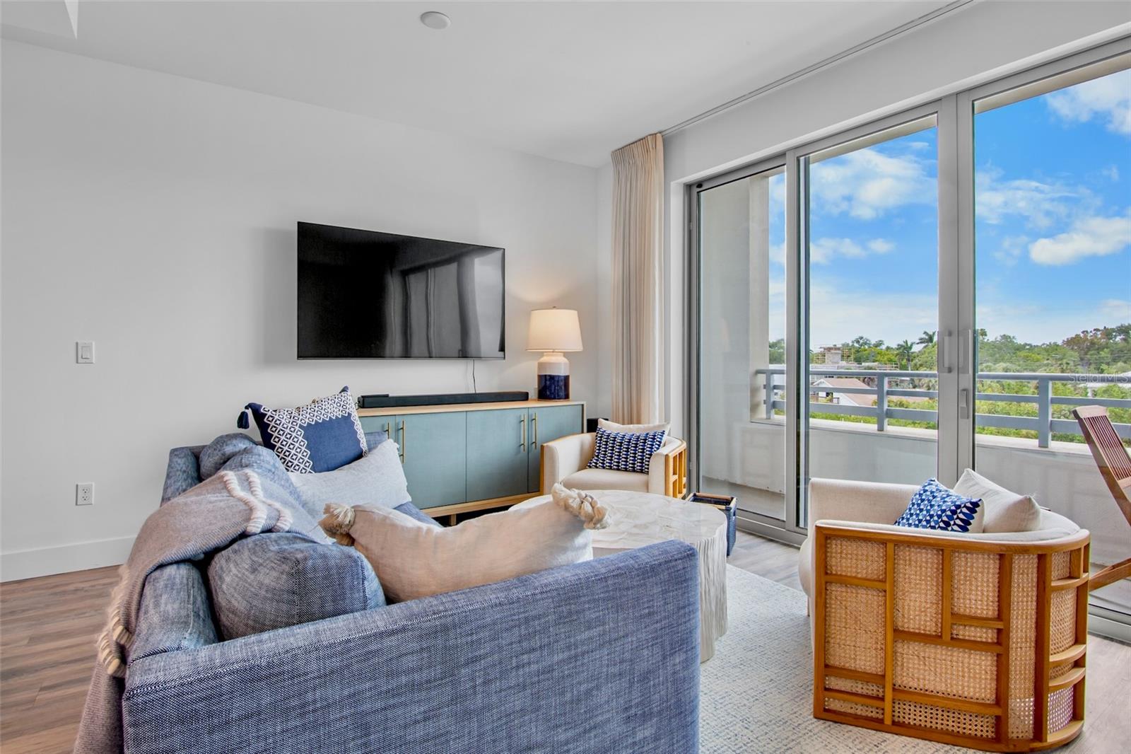 Image 14 of 40 For 1709 Tamiami Trail 416