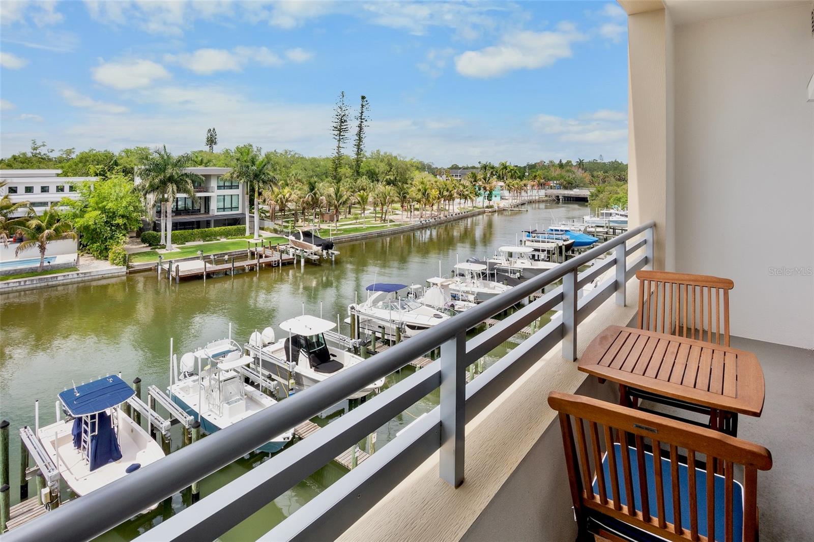 Image 17 of 40 For 1709 Tamiami Trail 416