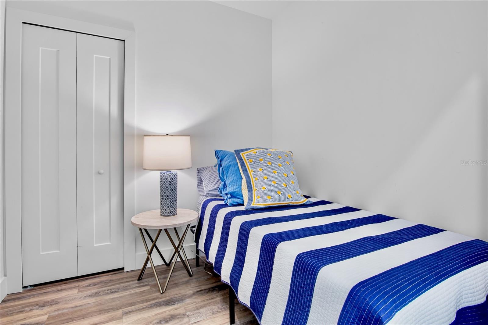 Image 24 of 40 For 1709 Tamiami Trail 416