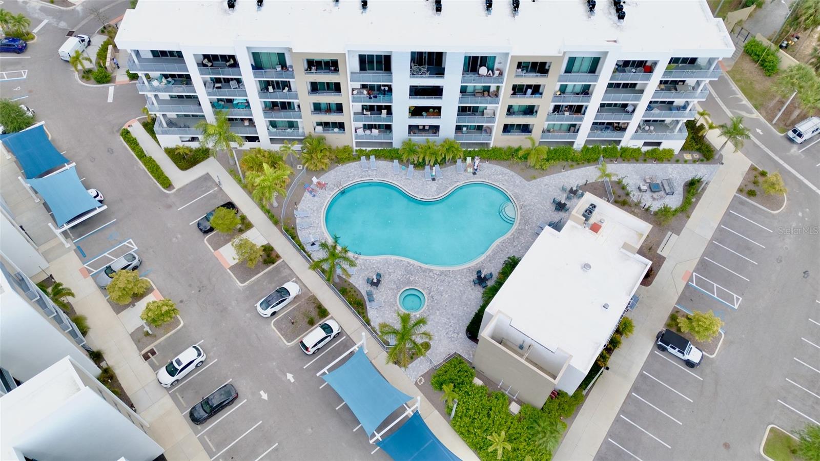 Image 27 of 40 For 1709 Tamiami Trail 416