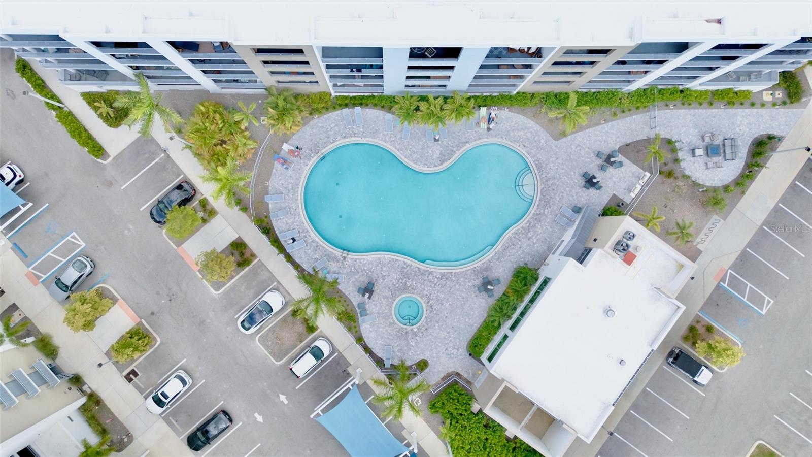 Image 28 of 40 For 1709 Tamiami Trail 416