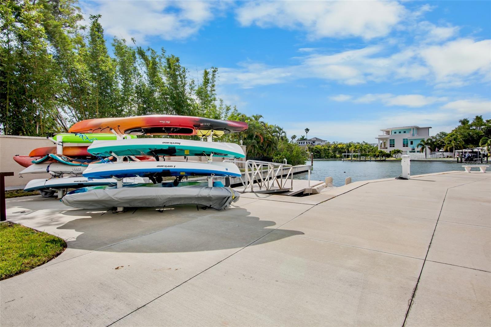 Image 31 of 40 For 1709 Tamiami Trail 416