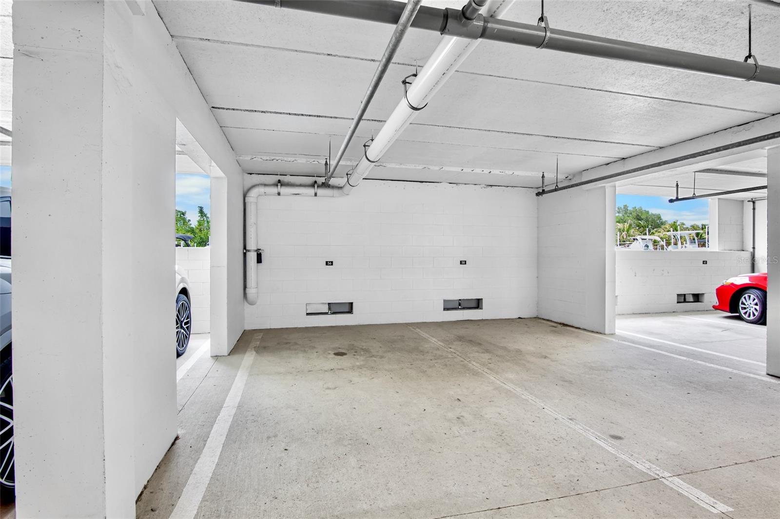 Image 34 of 40 For 1709 Tamiami Trail 416