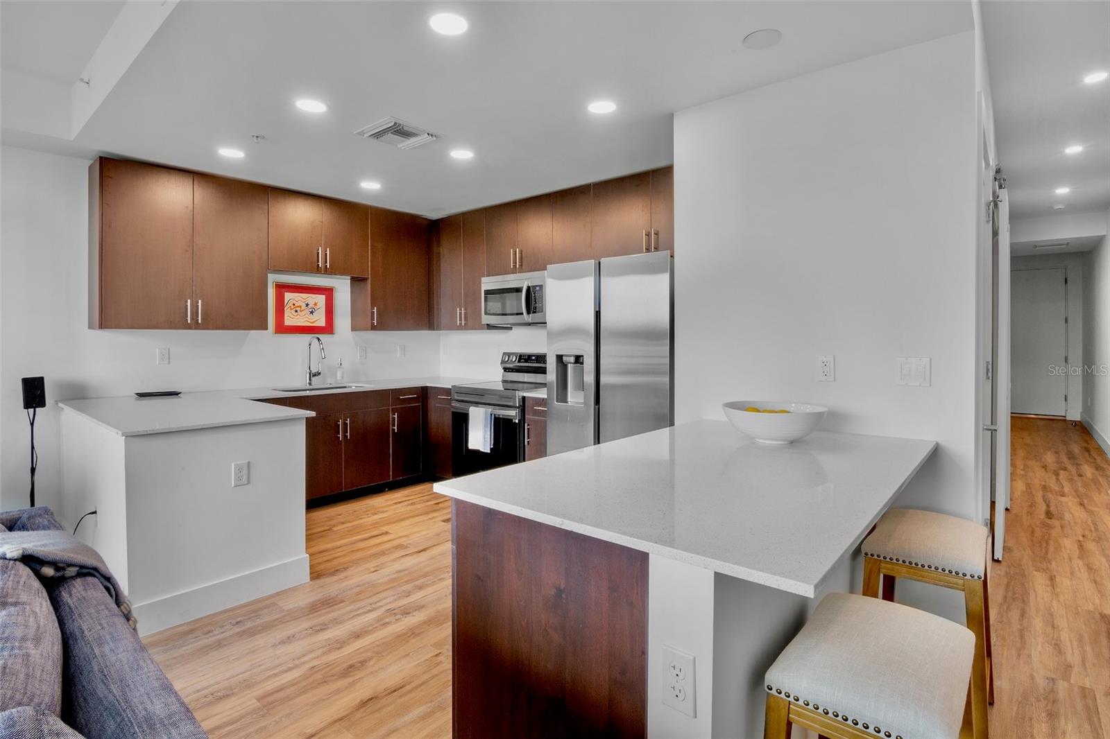 Image 7 of 40 For 1709 Tamiami Trail 416