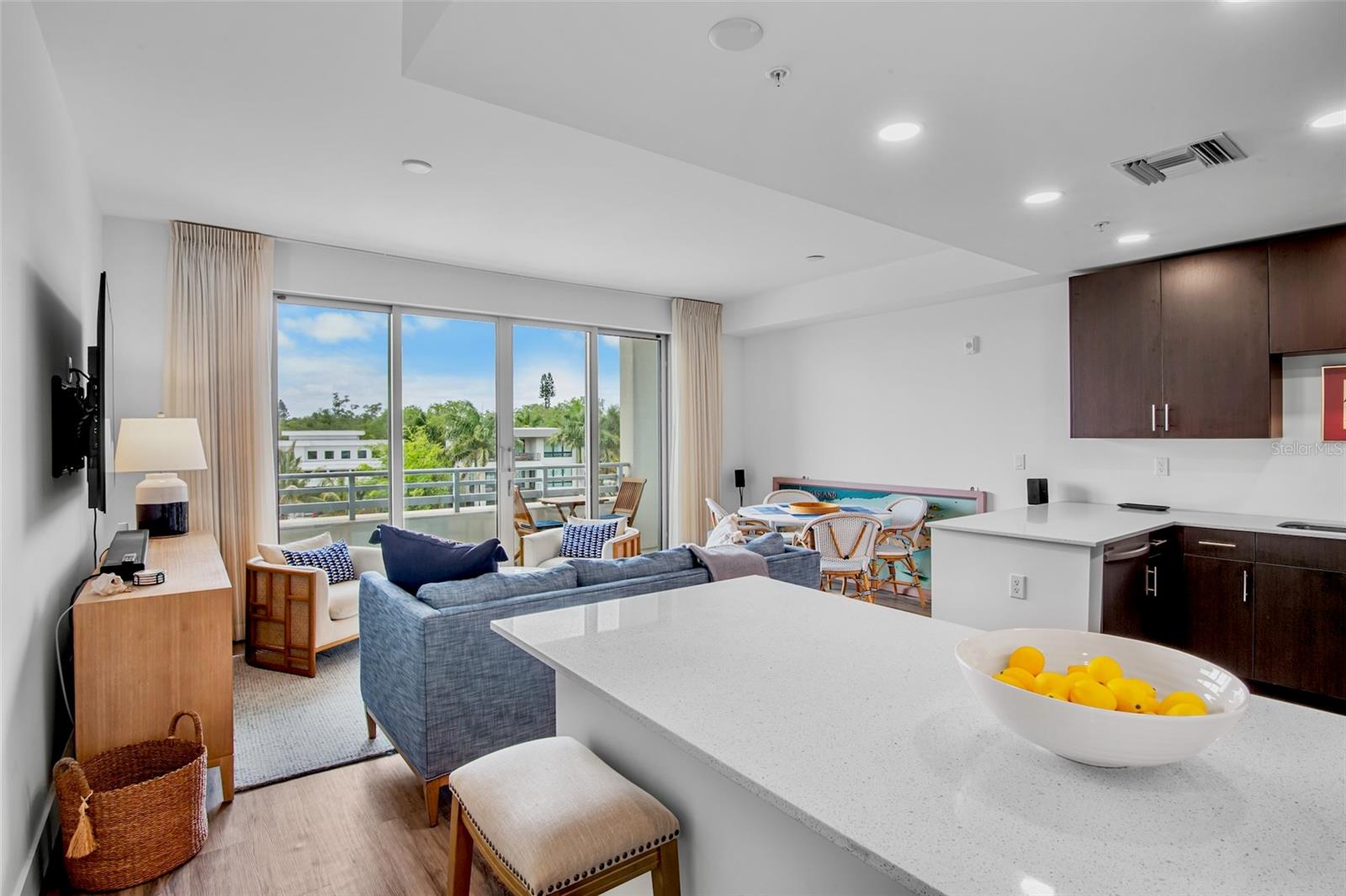 Image 9 of 40 For 1709 Tamiami Trail 416