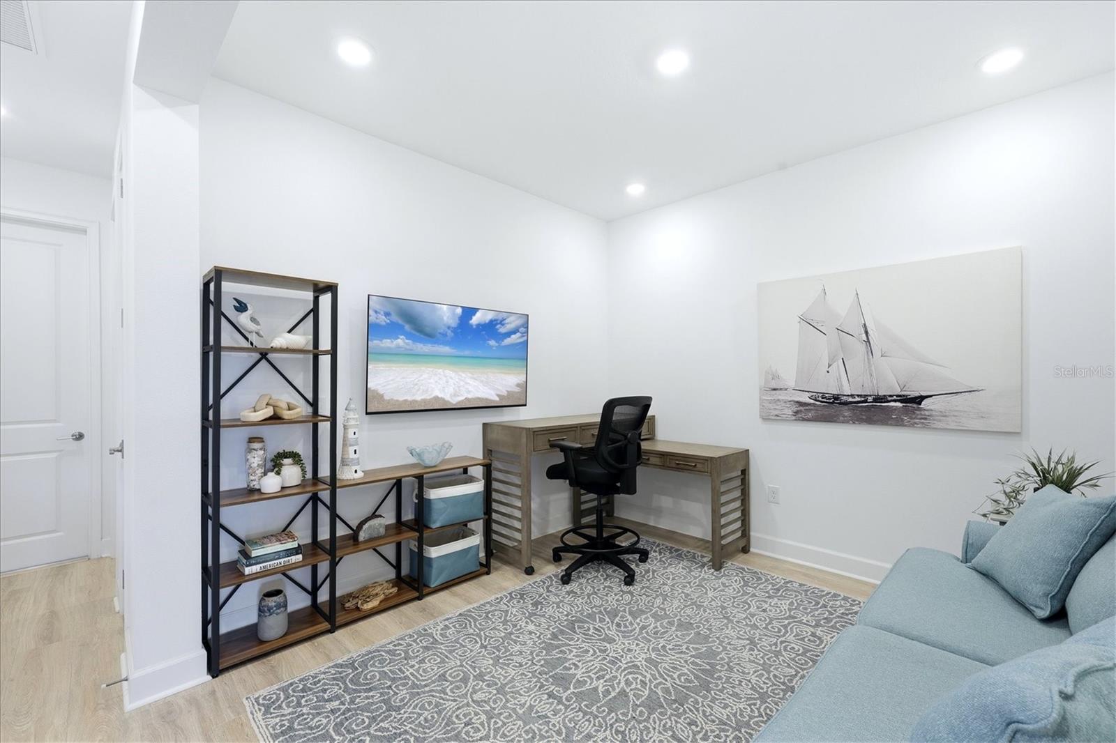 Image 23 of 69 For 4733 Tortona Court