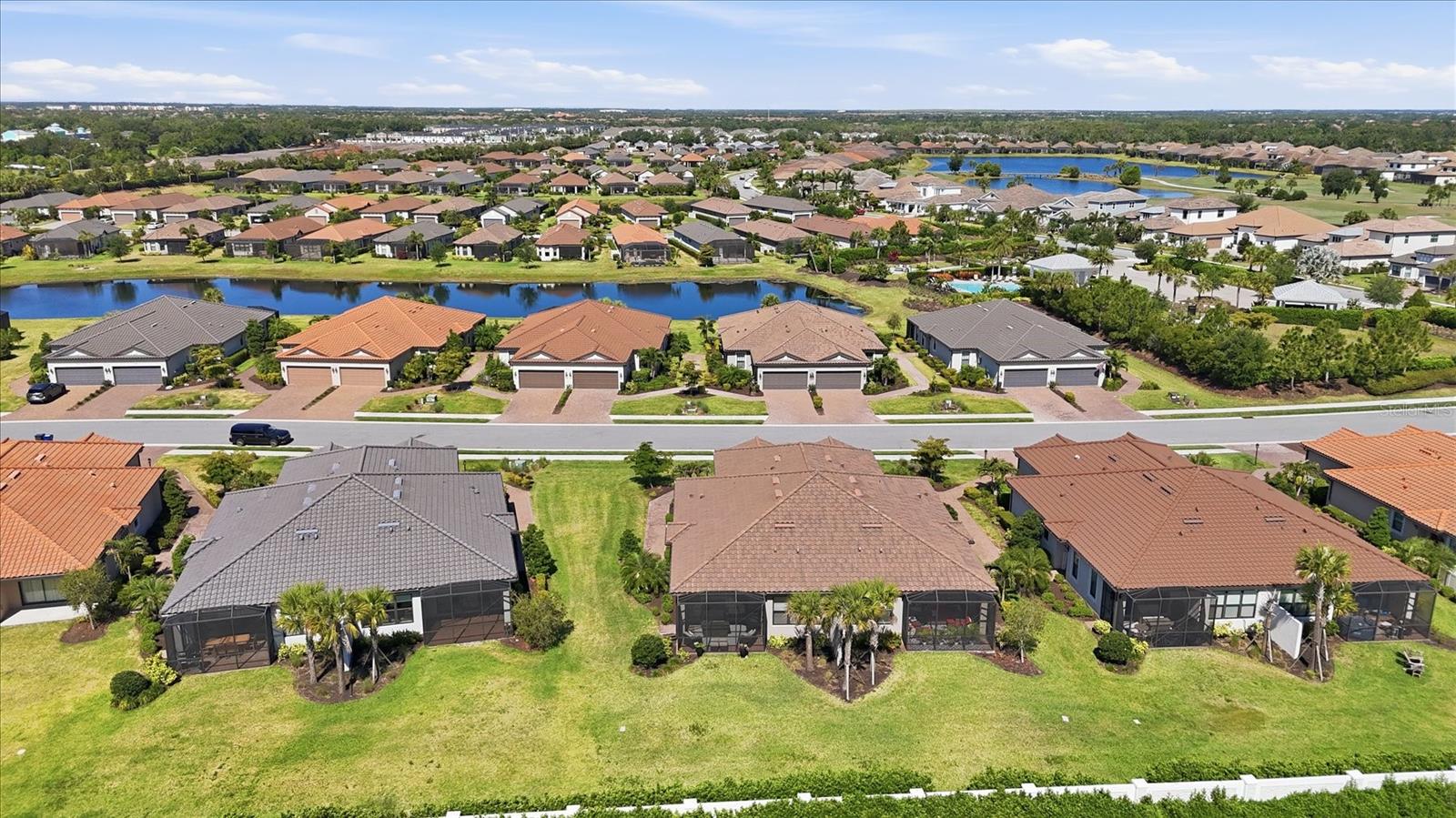 Image 47 of 69 For 4733 Tortona Court