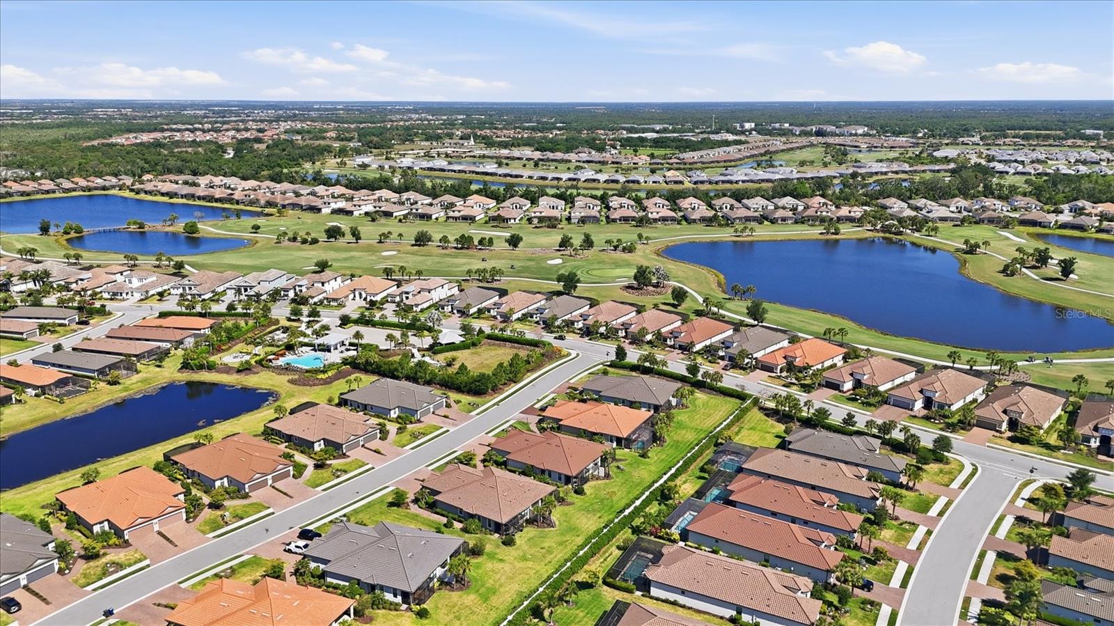 Image 49 of 69 For 4733 Tortona Court