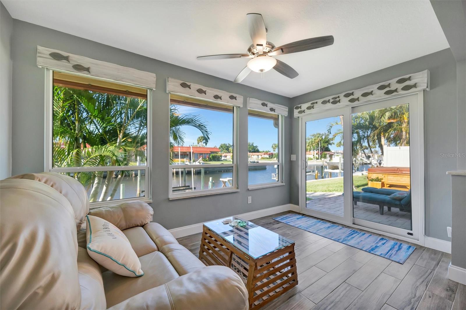 Image 24 of 42 For 9517 Azure Cove