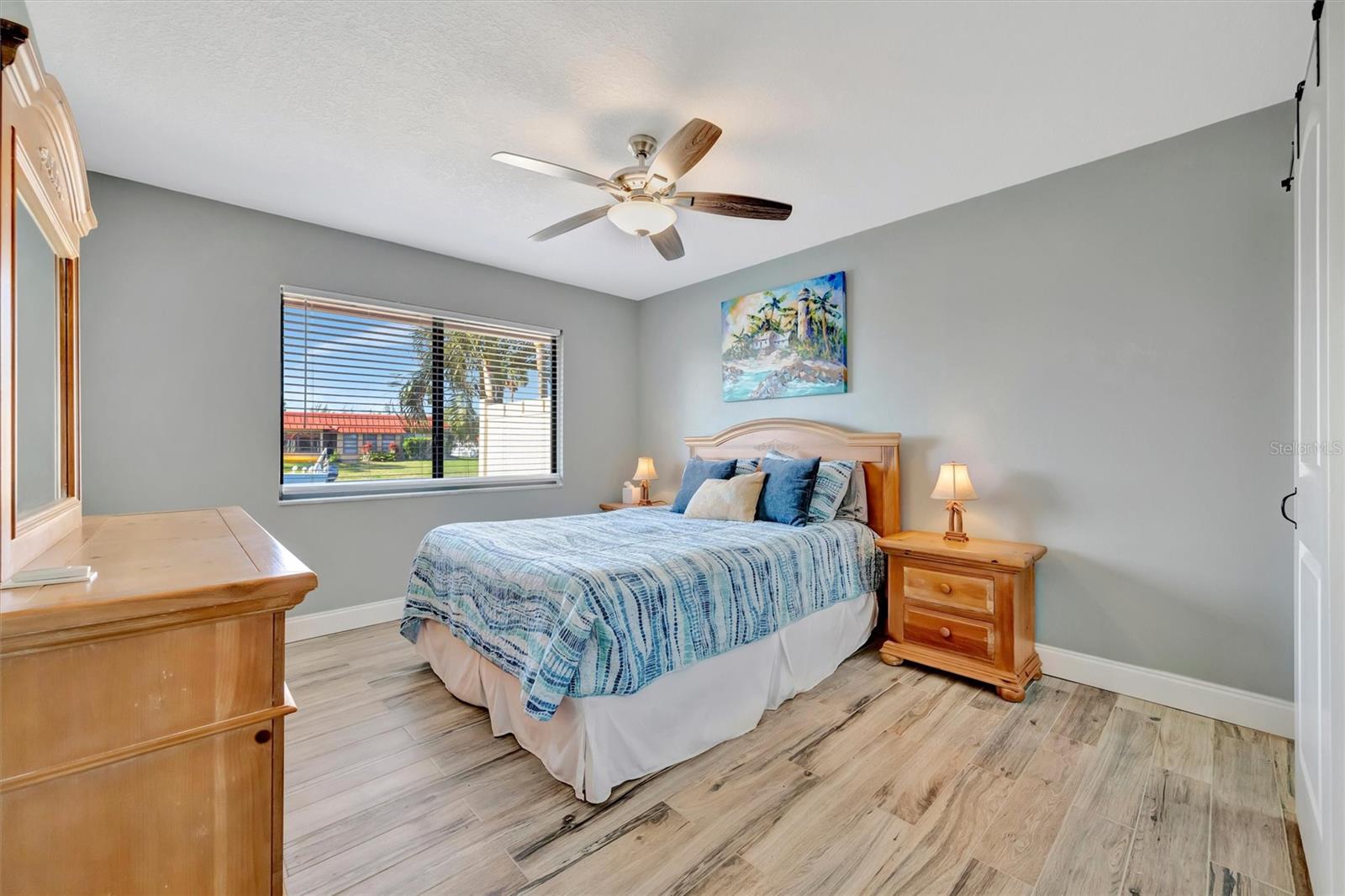 Image 26 of 42 For 9517 Azure Cove