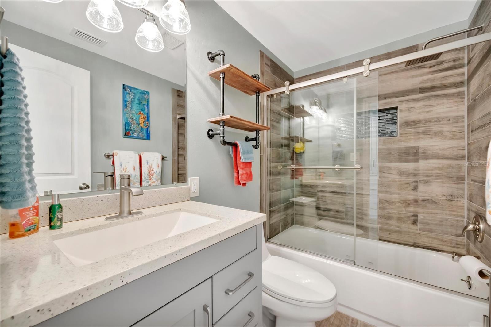 Image 32 of 42 For 9517 Azure Cove