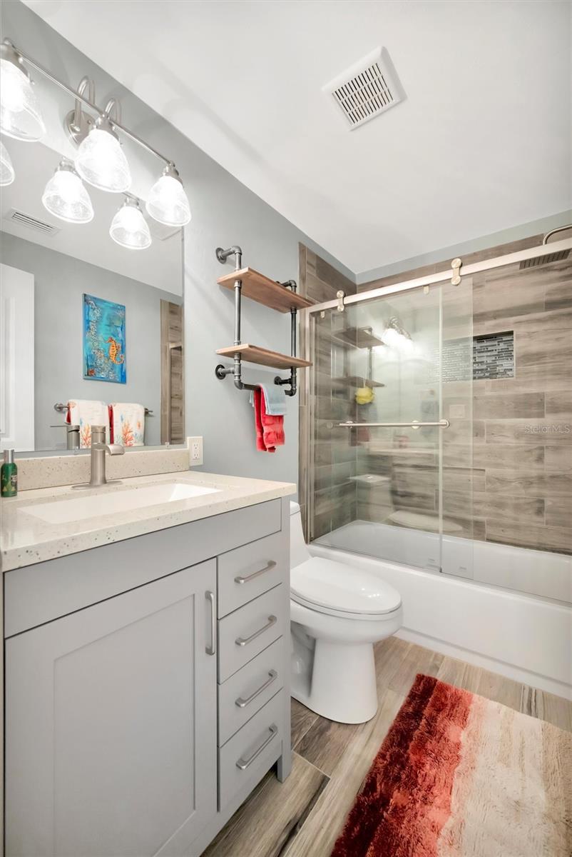 Image 33 of 42 For 9517 Azure Cove