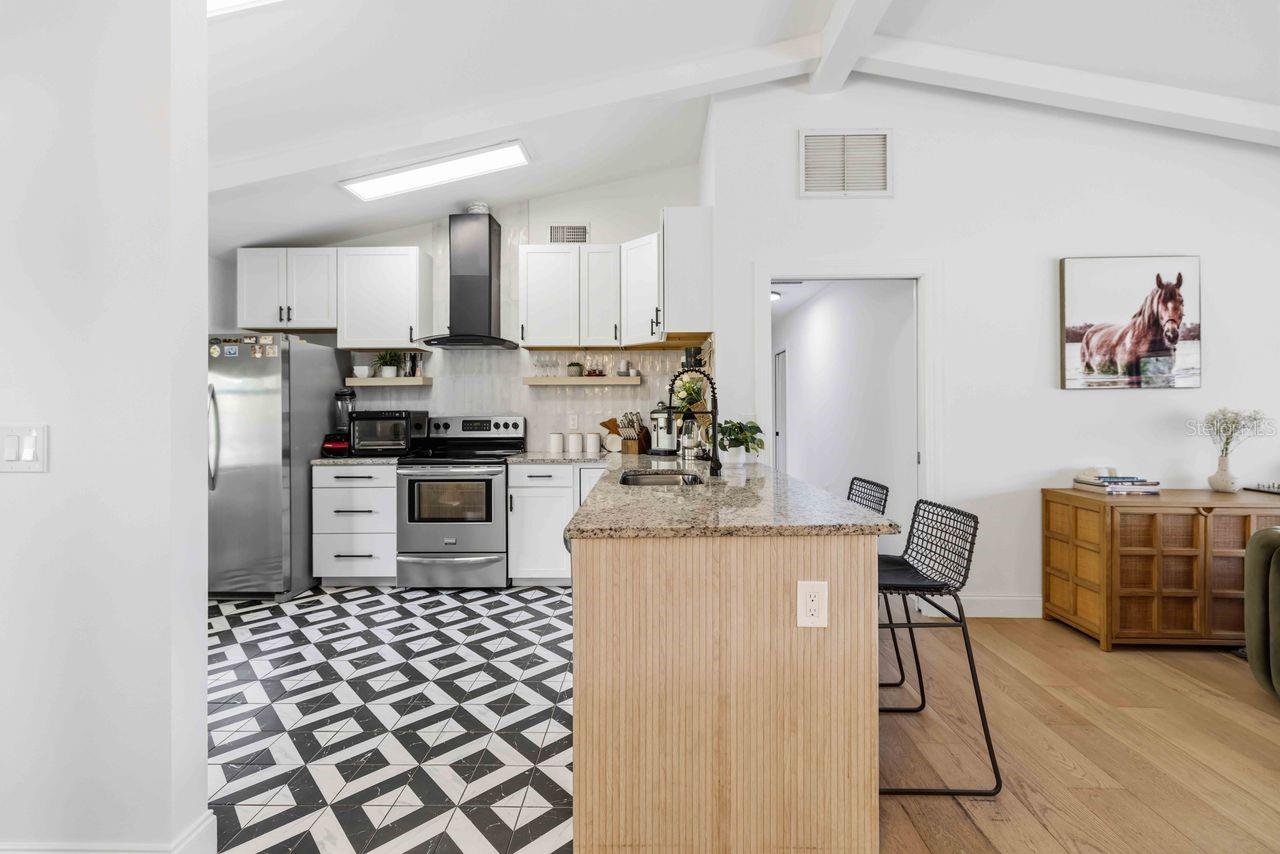 Image 13 of 27 For 8021 Timber Lake Lane