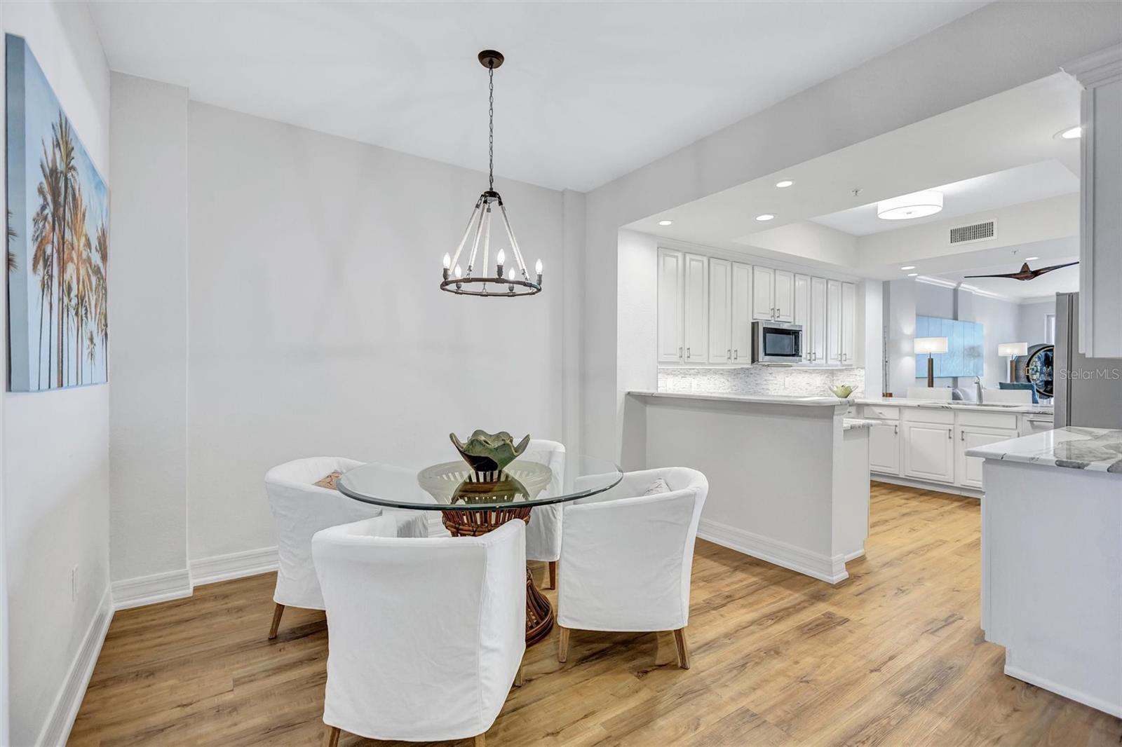 Image 25 of 71 For 5100 Jessie Harbor Drive 304