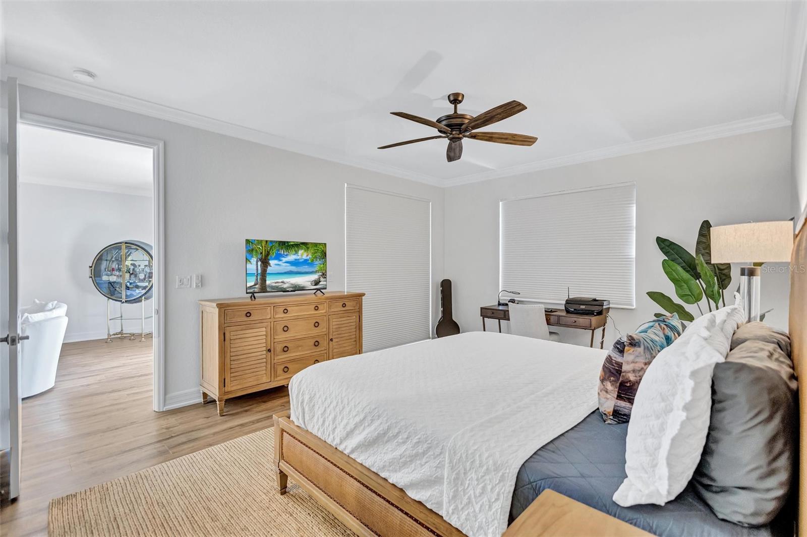 Image 28 of 71 For 5100 Jessie Harbor Drive 304