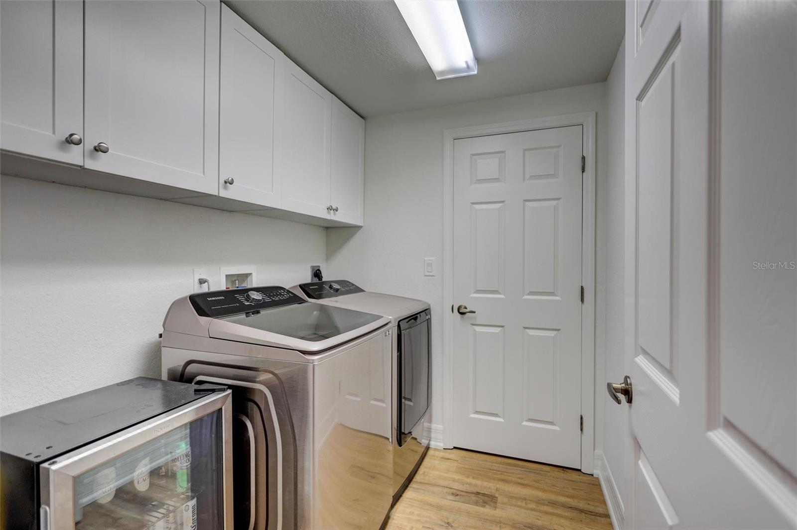 Image 43 of 71 For 5100 Jessie Harbor Drive 304