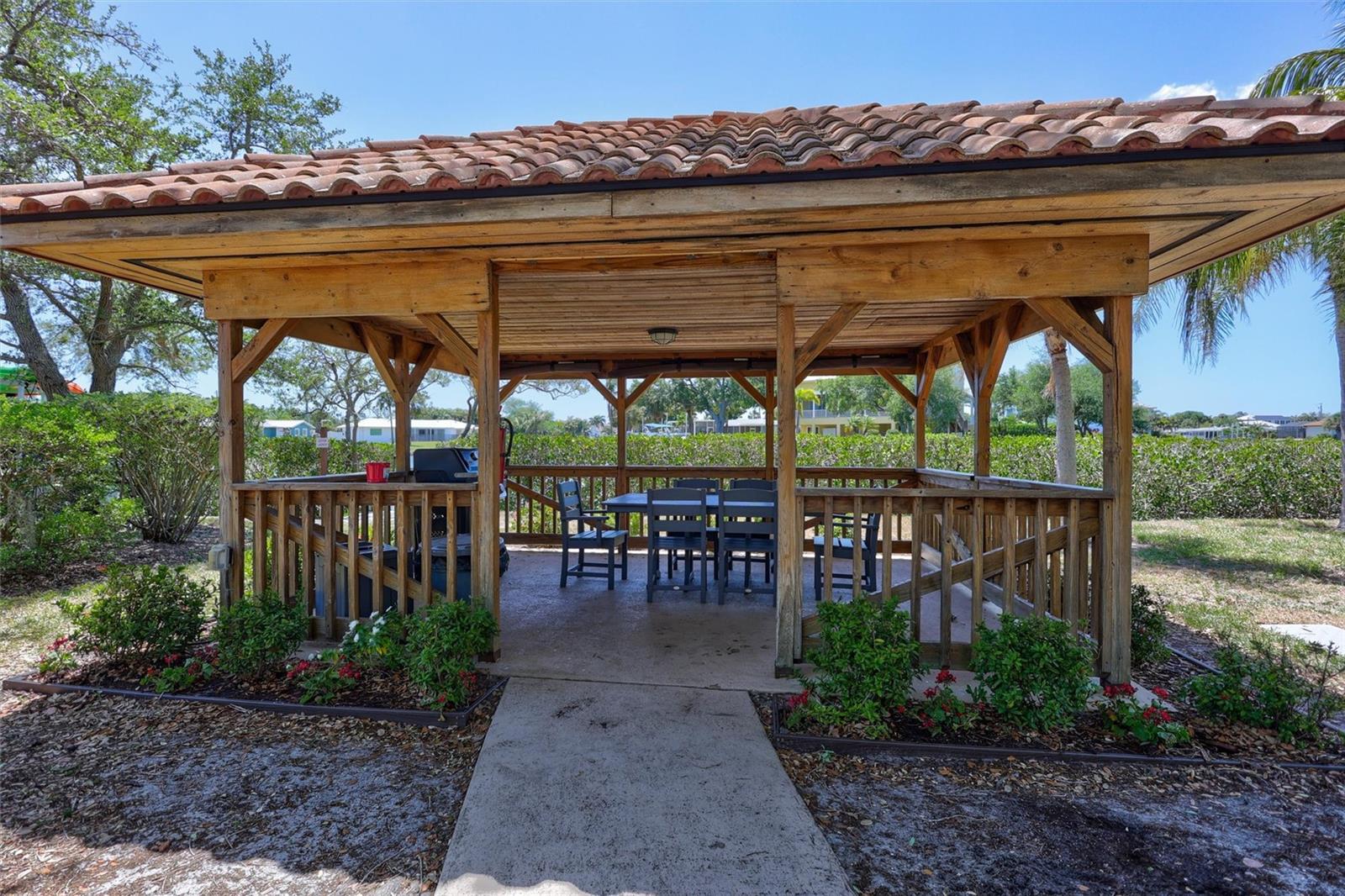 Image 52 of 71 For 5100 Jessie Harbor Drive 304