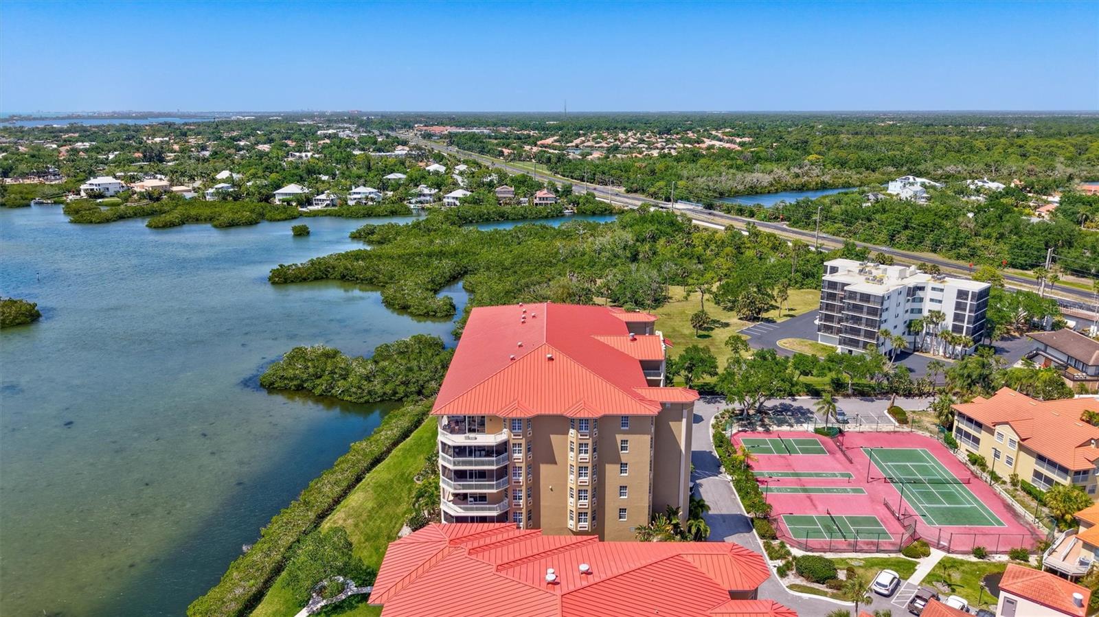 Image 55 of 71 For 5100 Jessie Harbor Drive 304