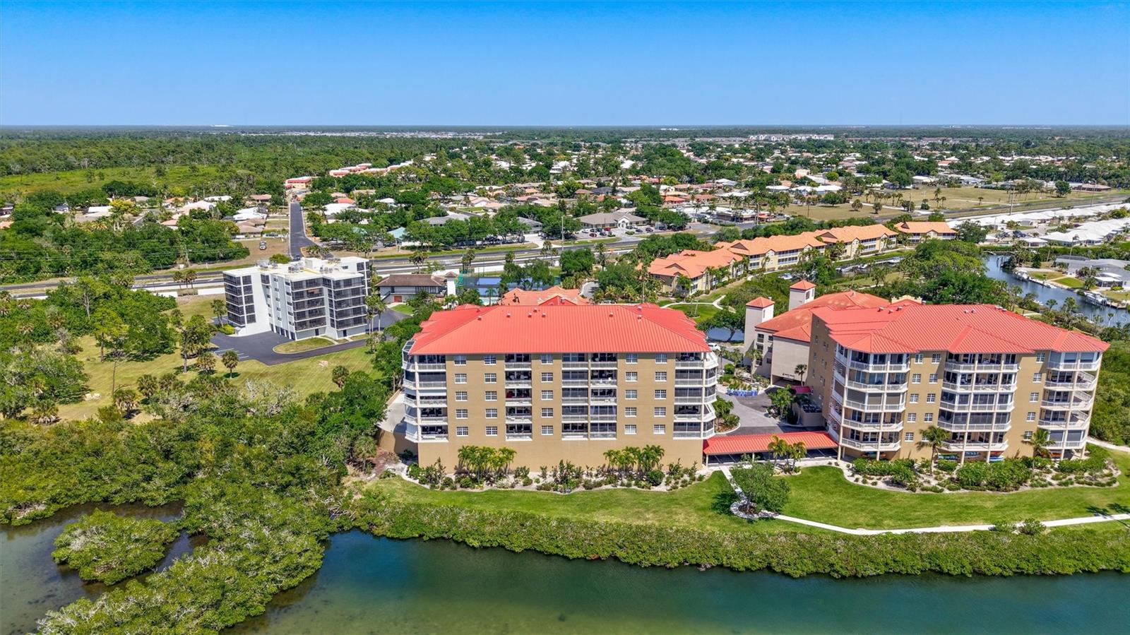 Image 68 of 71 For 5100 Jessie Harbor Drive 304