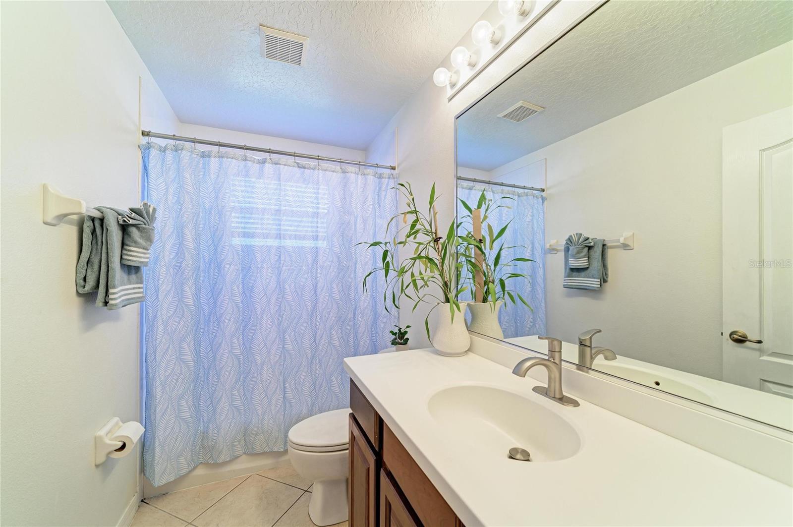 Image 33 of 56 For 9035 Willowbrook Circle