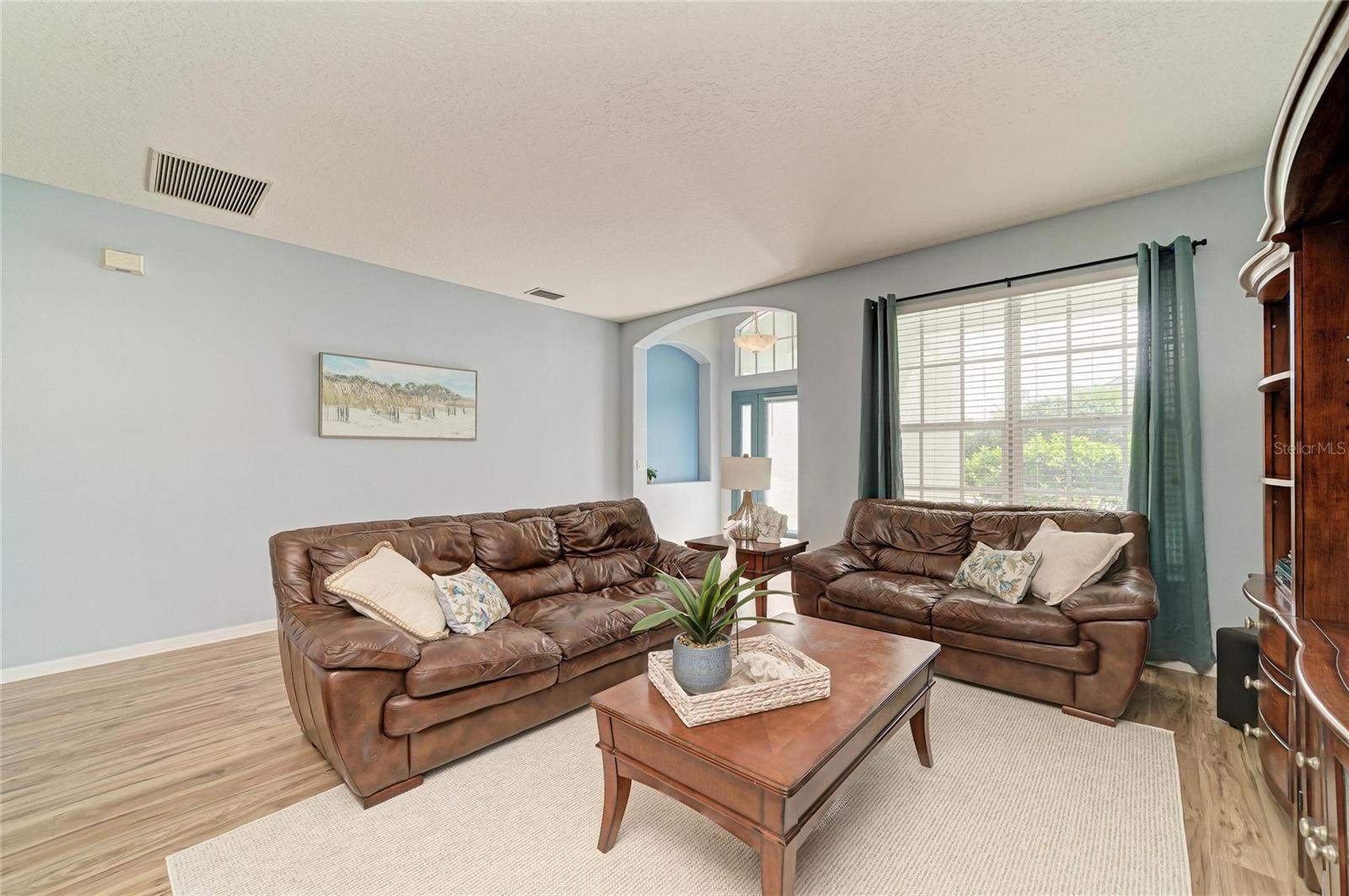 Image 9 of 56 For 9035 Willowbrook Circle