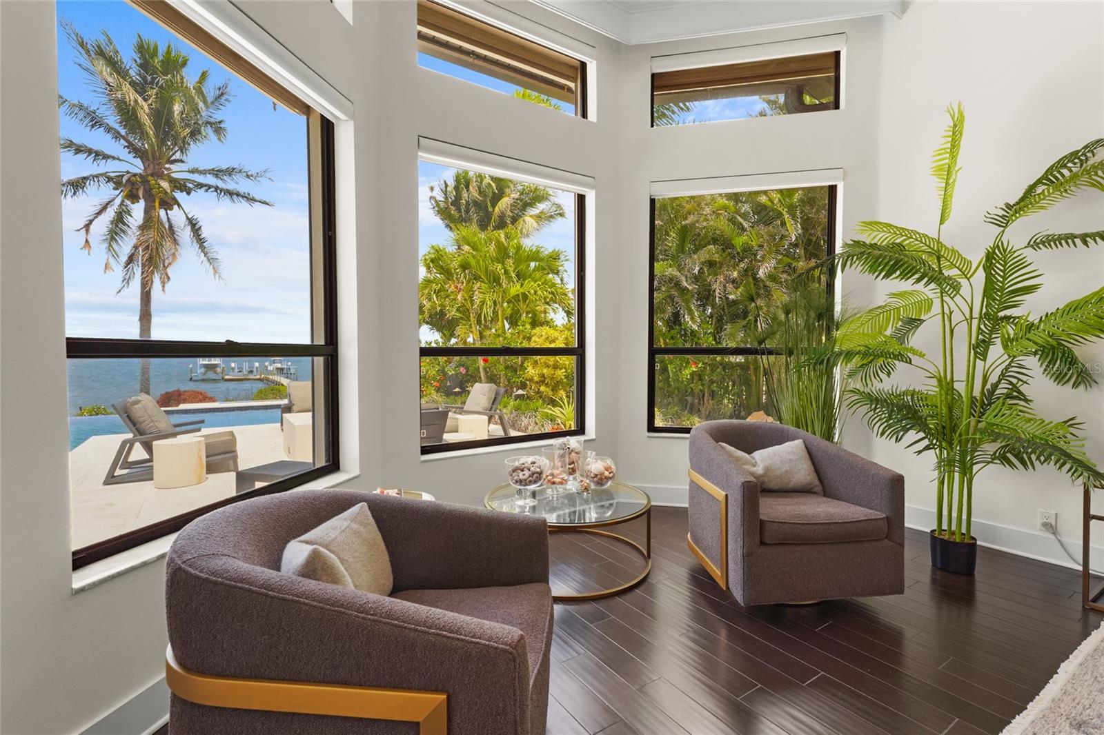 Image 23 of 72 For 7610 Desoto Memorial Highway