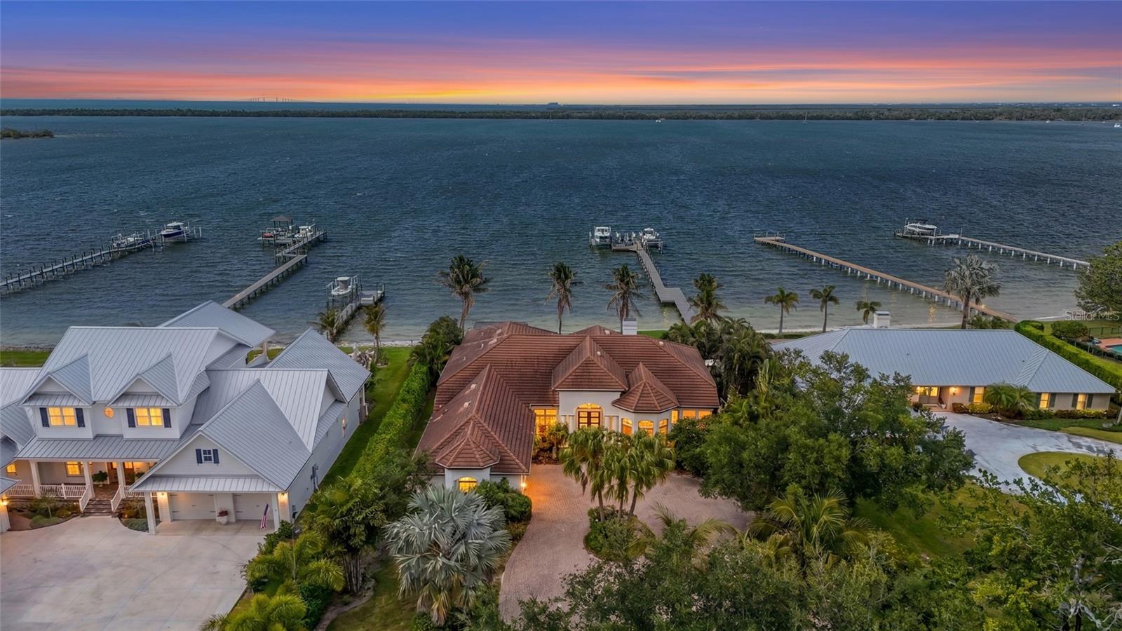 Image 3 of 72 For 7610 Desoto Memorial Highway