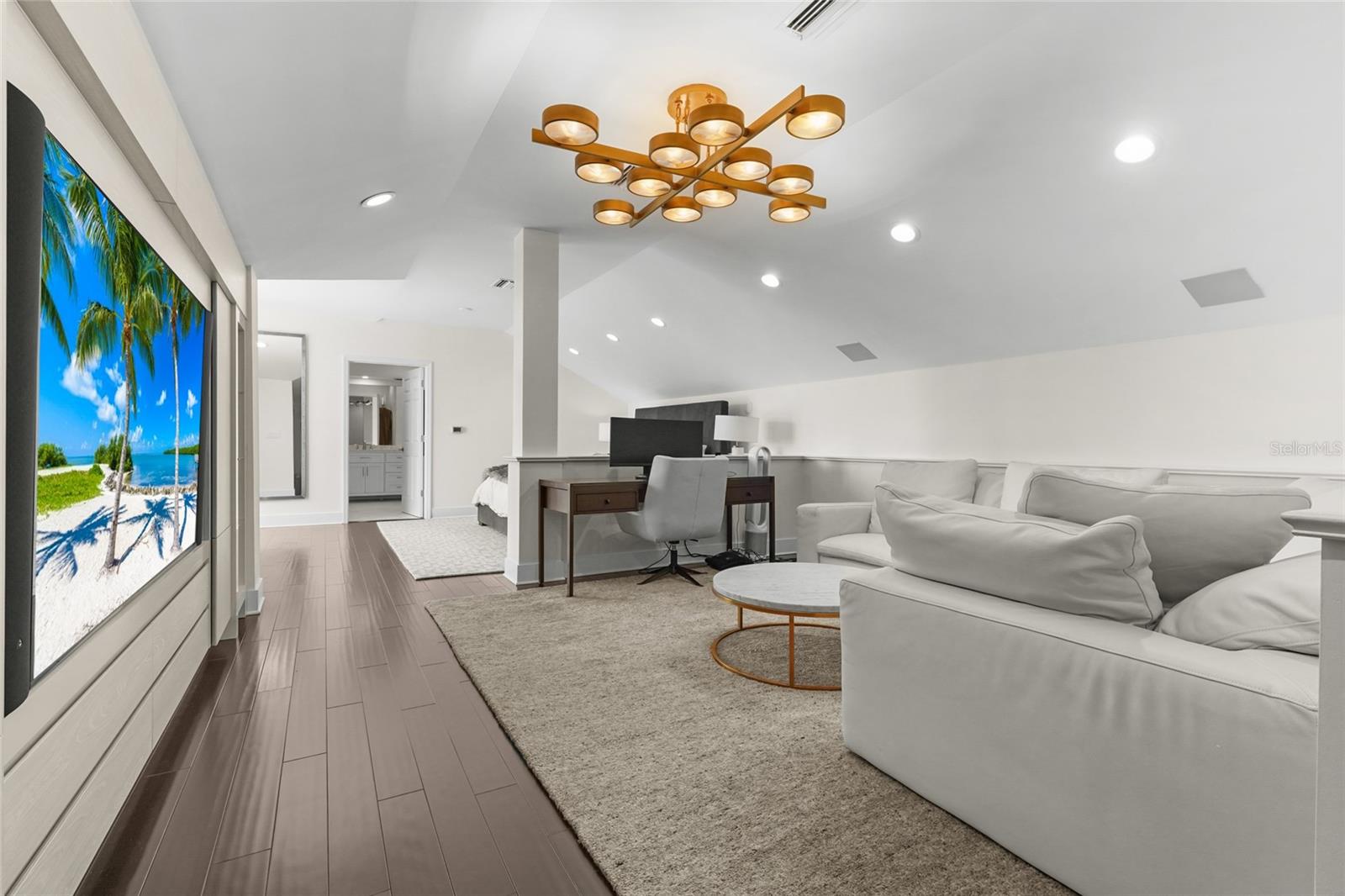 Image 37 of 72 For 7610 Desoto Memorial Highway