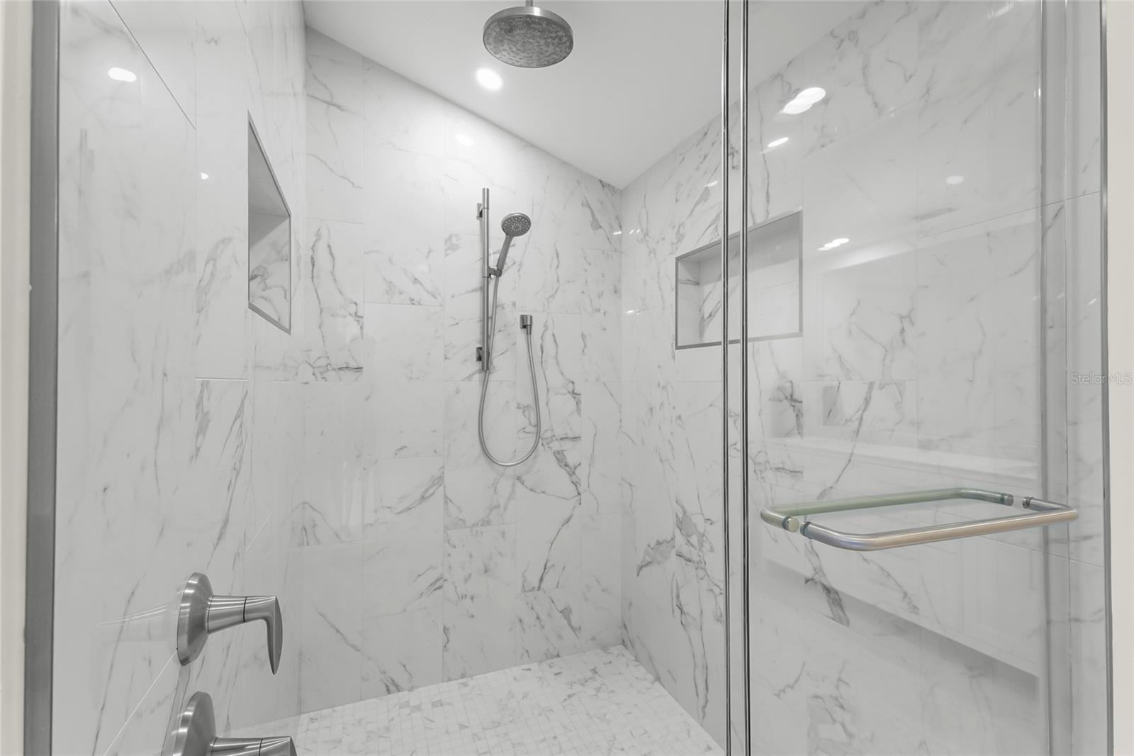 Image 40 of 72 For 7610 Desoto Memorial Highway