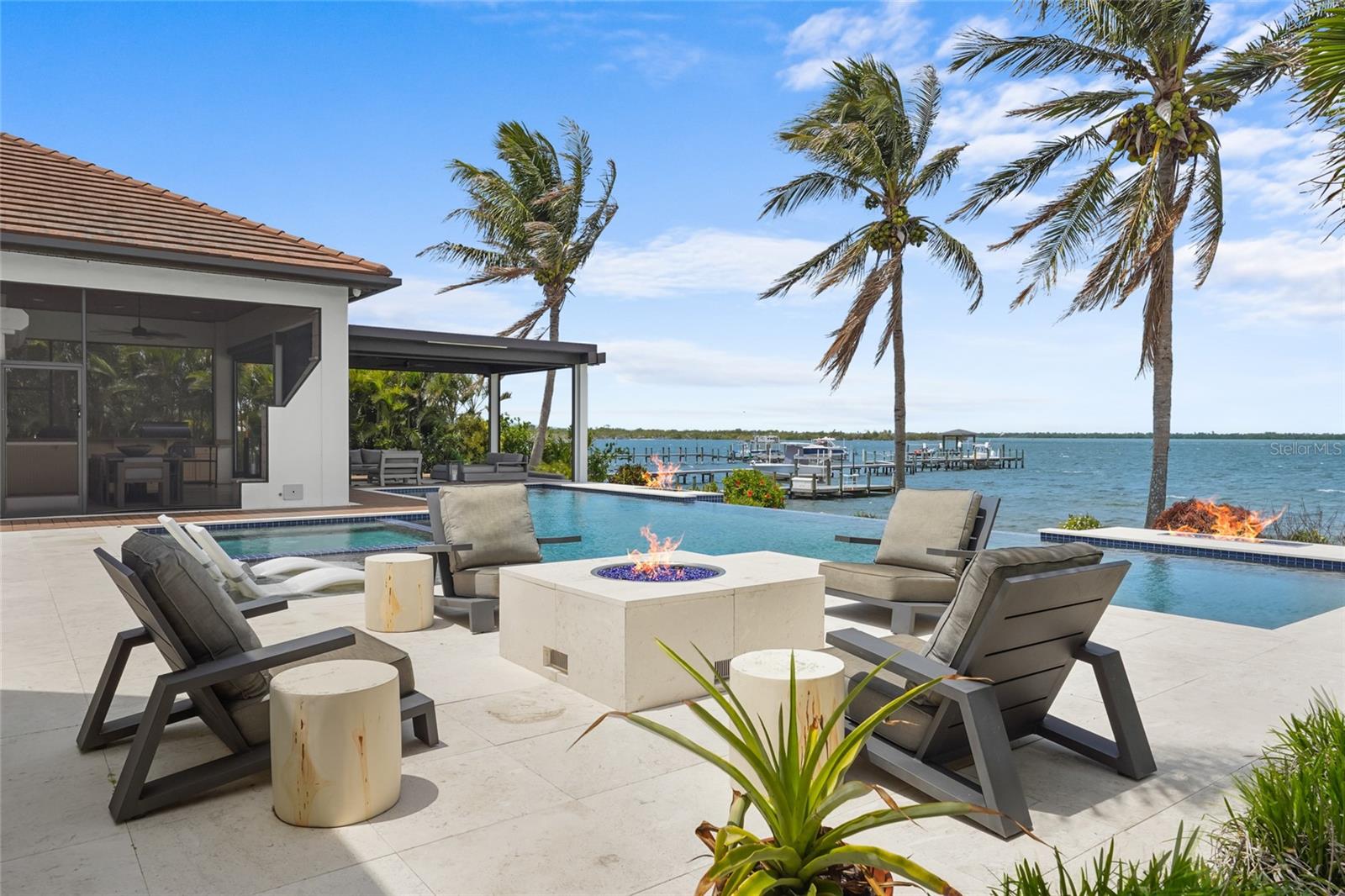 Image 48 of 72 For 7610 Desoto Memorial Highway