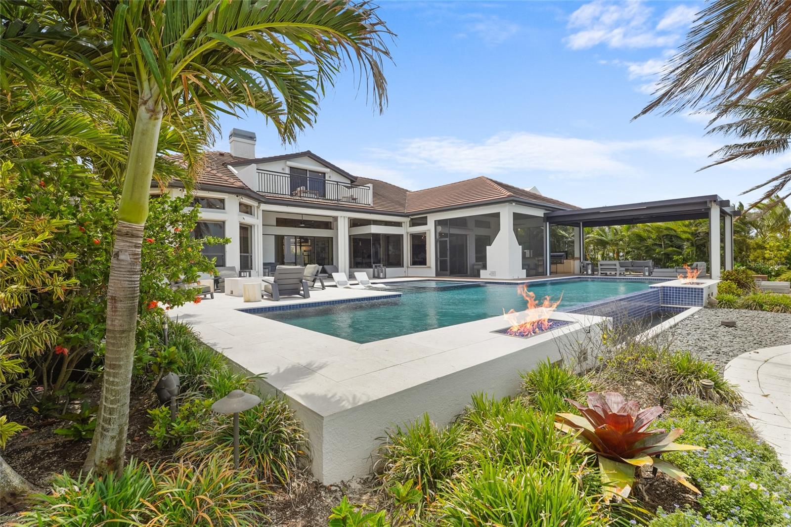 Image 52 of 72 For 7610 Desoto Memorial Highway