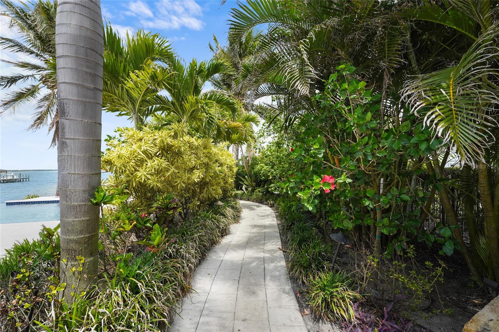 Image 61 of 72 For 7610 Desoto Memorial Highway