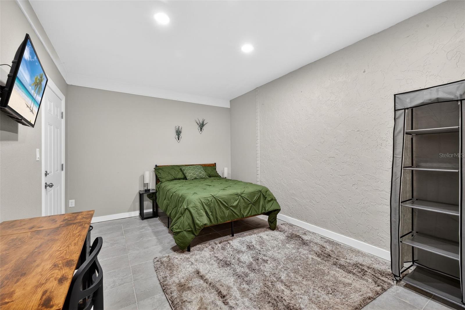 Image 16 of 29 For 1941 Brown Road