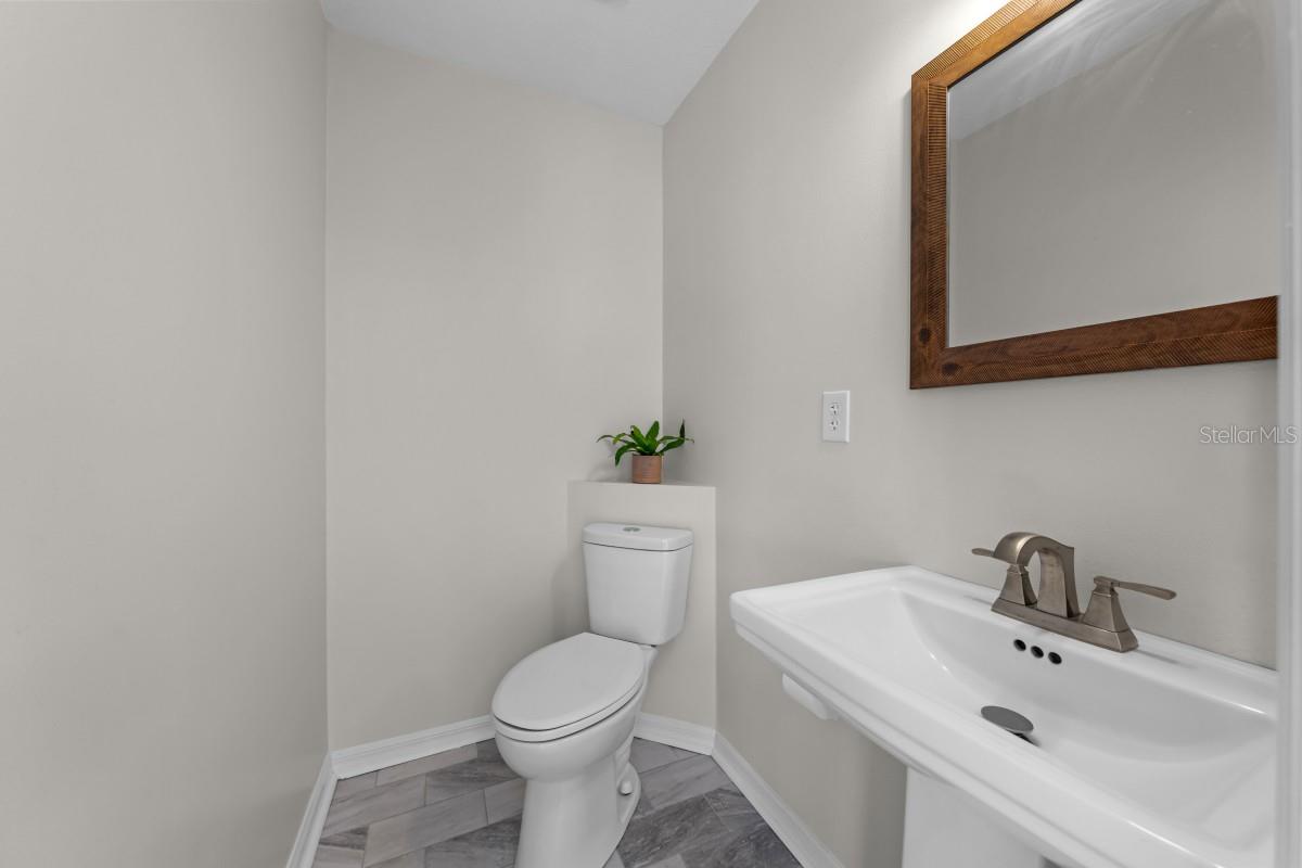 Image 15 of 34 For 1783 Stewart Street