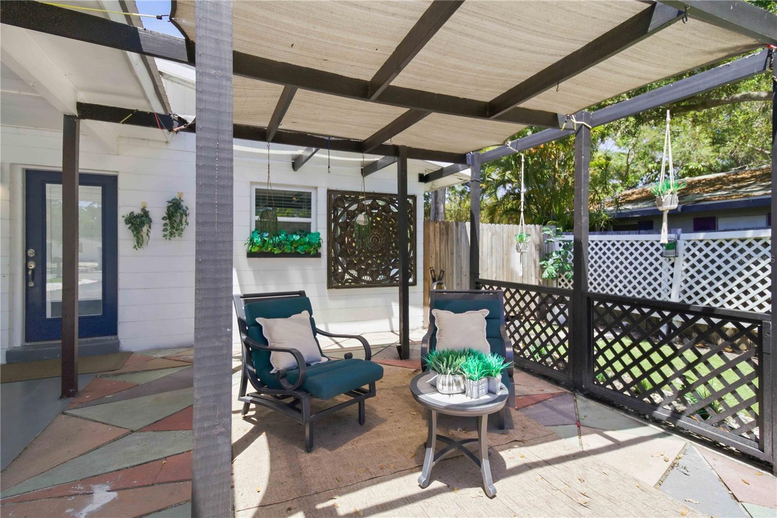 Image 3 of 33 For 2565 Browning Street